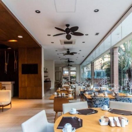 Apto Top Com Vista Pro Mar Em Condominio Completo Em Frente A Praia! 산토스 외부 사진